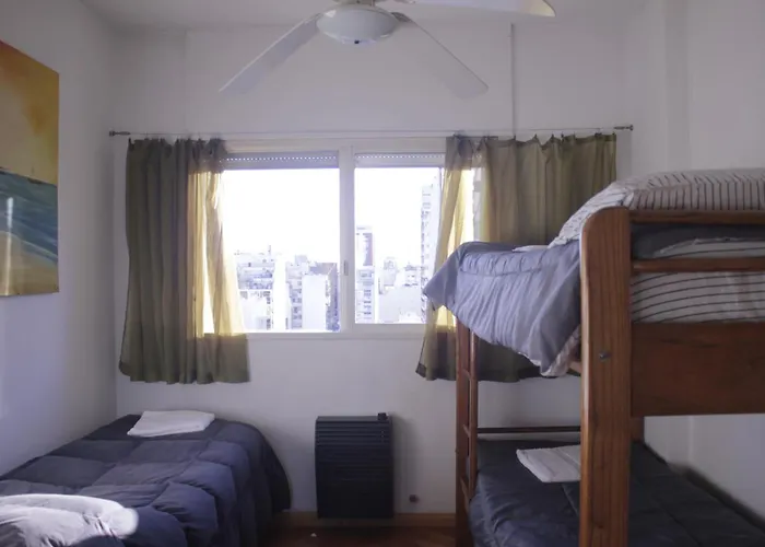 Bright & Spacious Flat In Almagro-Perfect For Groups And Families