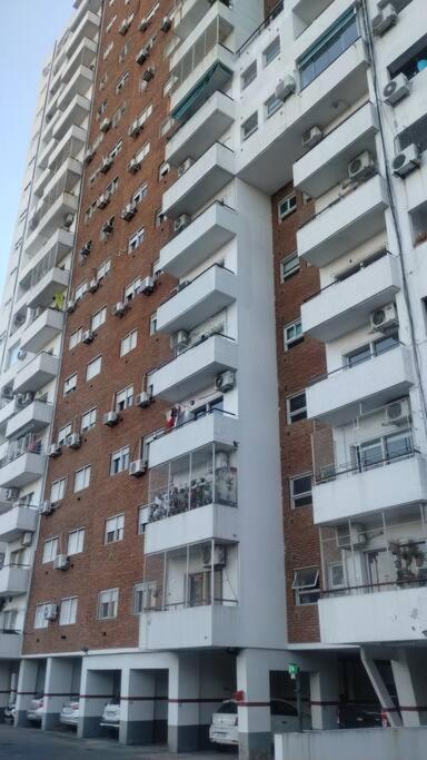 Bright & Spacious Flat In Almagro-perfect For Groups And Families * Buenos Aires