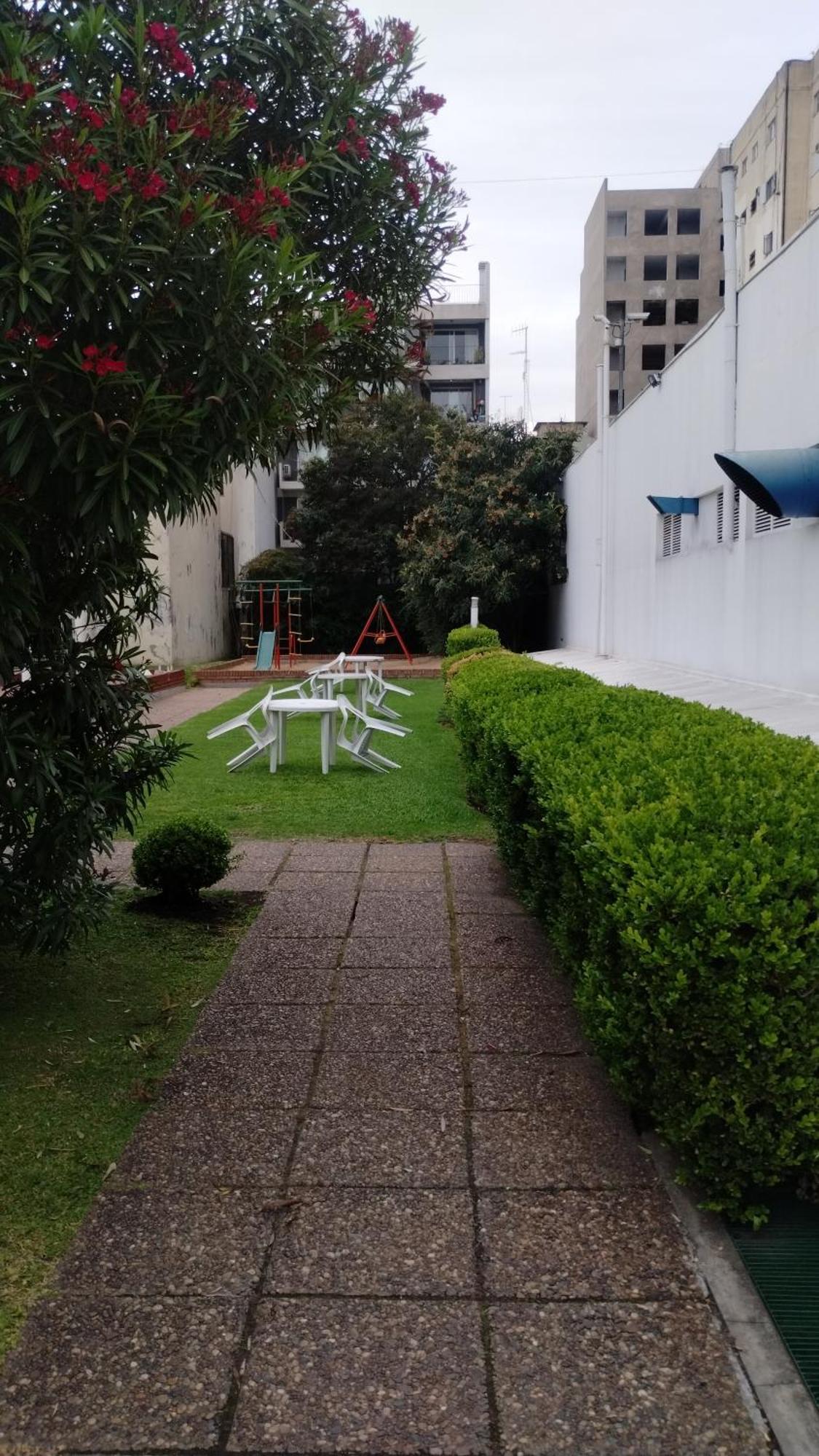 Apartment Bright & Spacious Flat In Almagro-perfect For Groups And Families