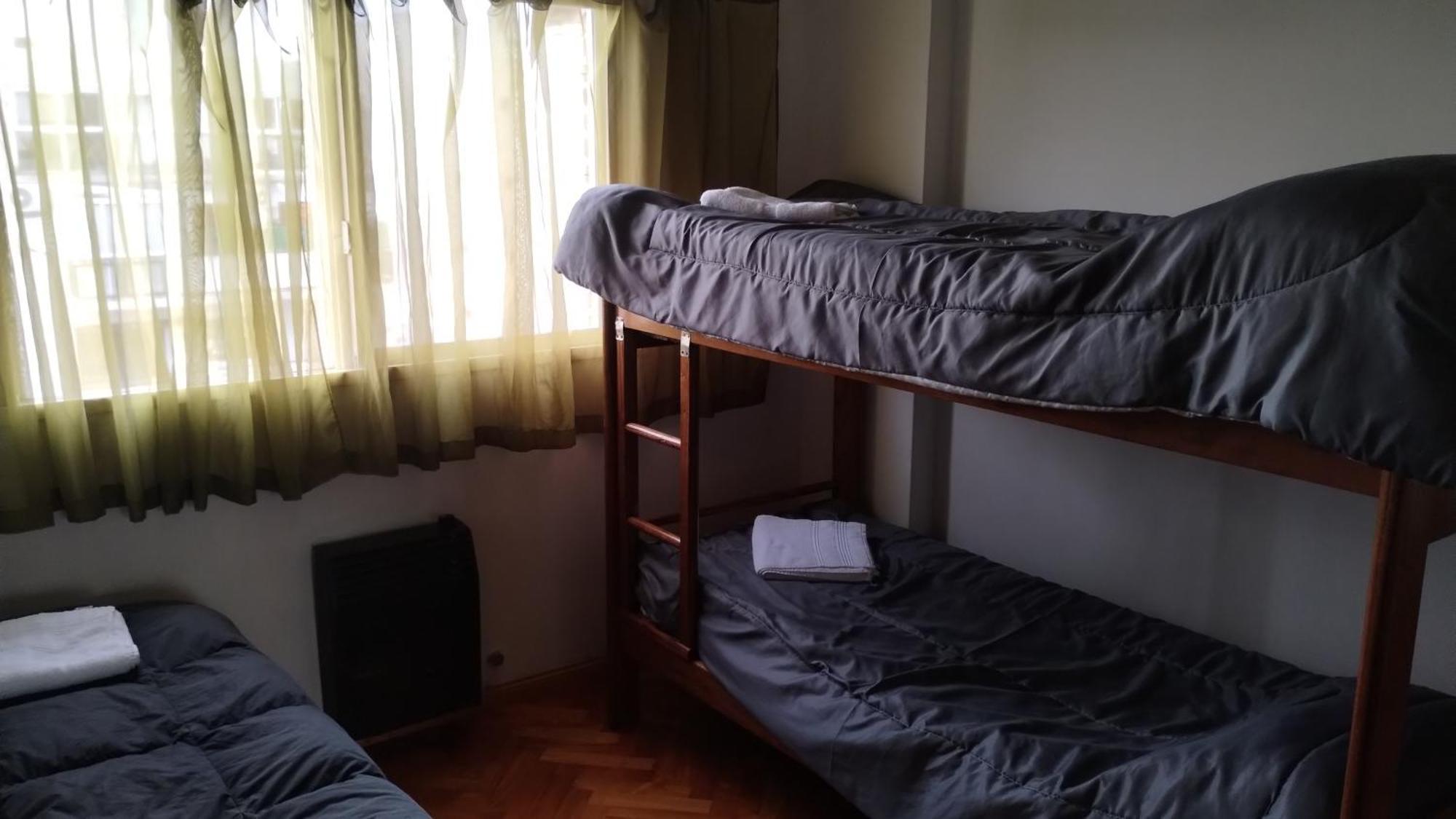 Bright & Spacious Flat In Almagro-perfect For Groups And Families Buenos Aires