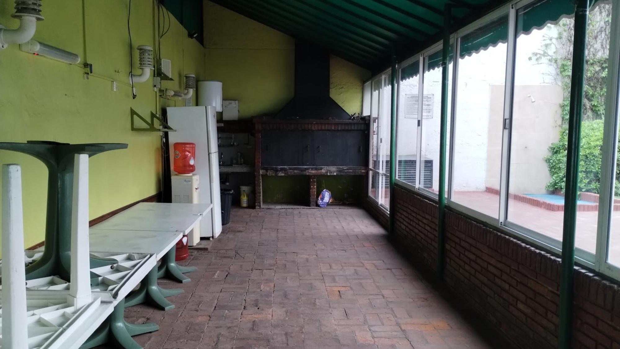 Bright & Spacious Flat In Almagro-perfect For Groups And Families *